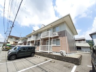 エルディム枝川Ⅱの物件外観写真